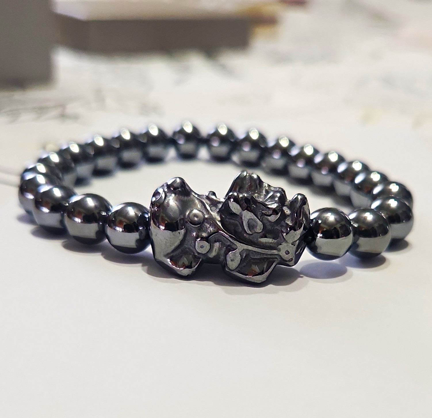 TeraHerz Silver Tone Hematite Round Beaded Stretch Charm Bracelet No Clasp