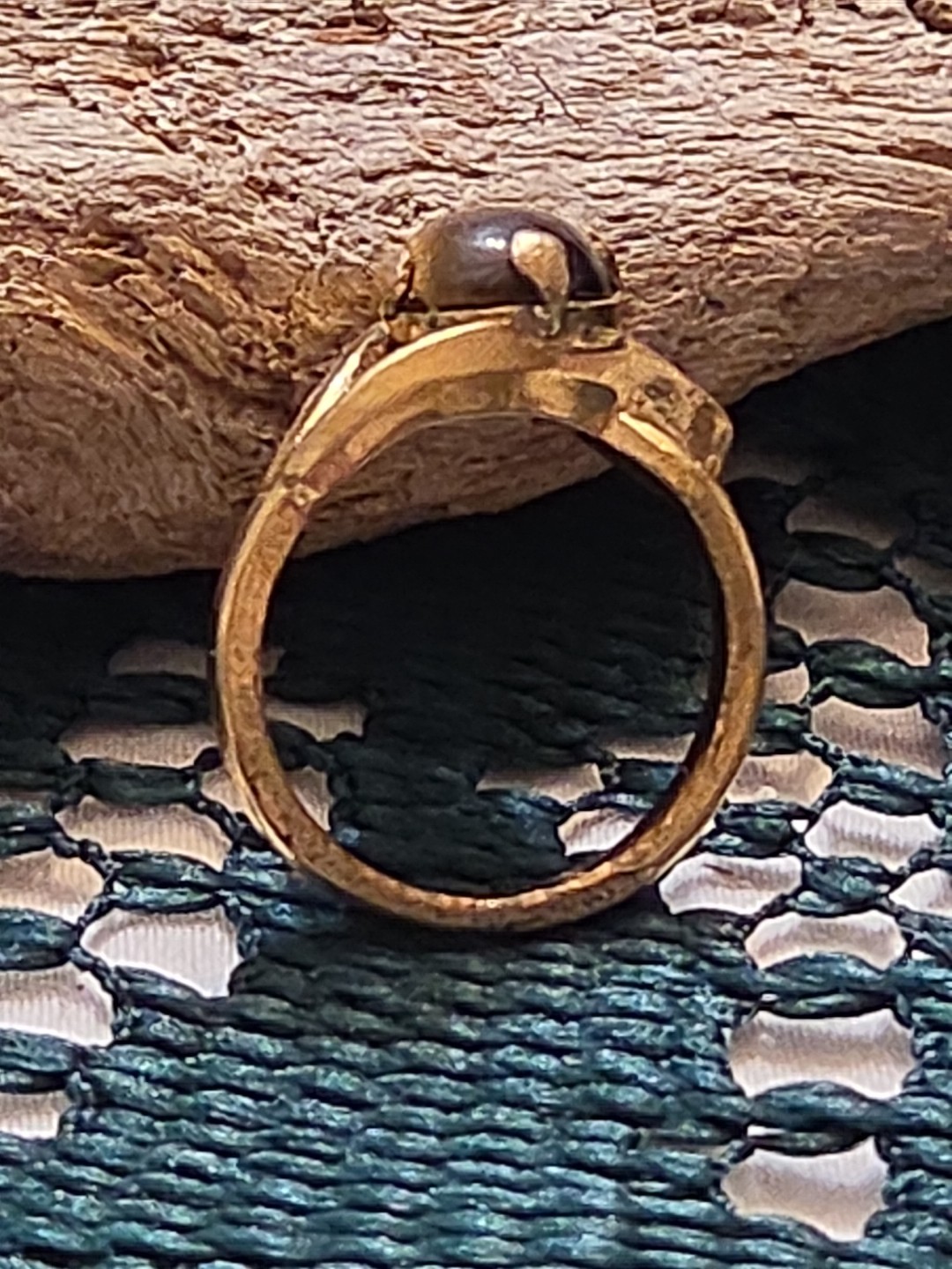 Vintage MGM Stamped 10KT GF Gold Filled Cabochon Tigers Eye Ring Size 7.25 W93