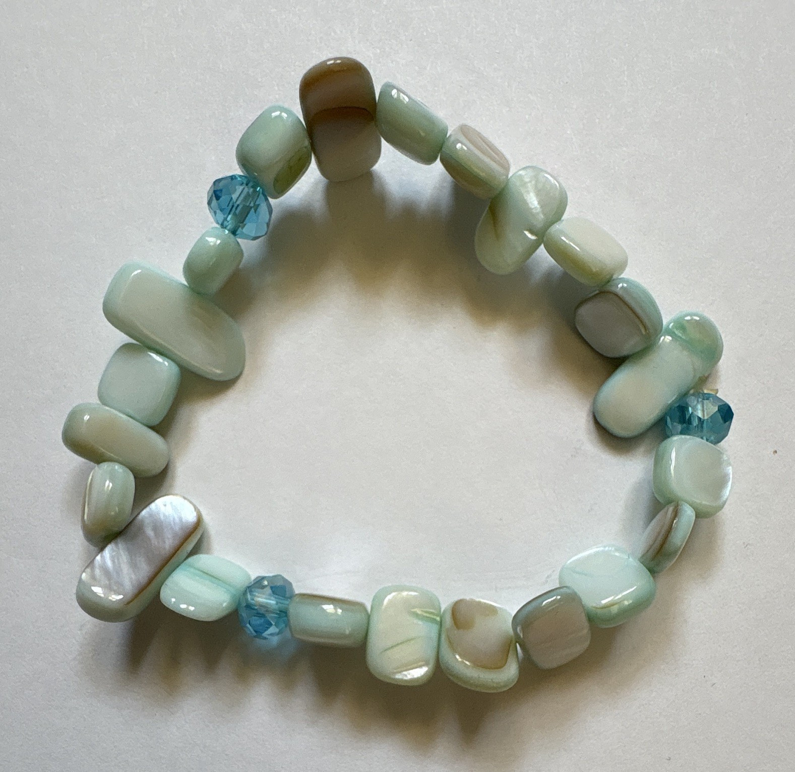 Beaded Stretch Bracelet Mother of Pearl Shell Chips Blue & White Crystal Beads