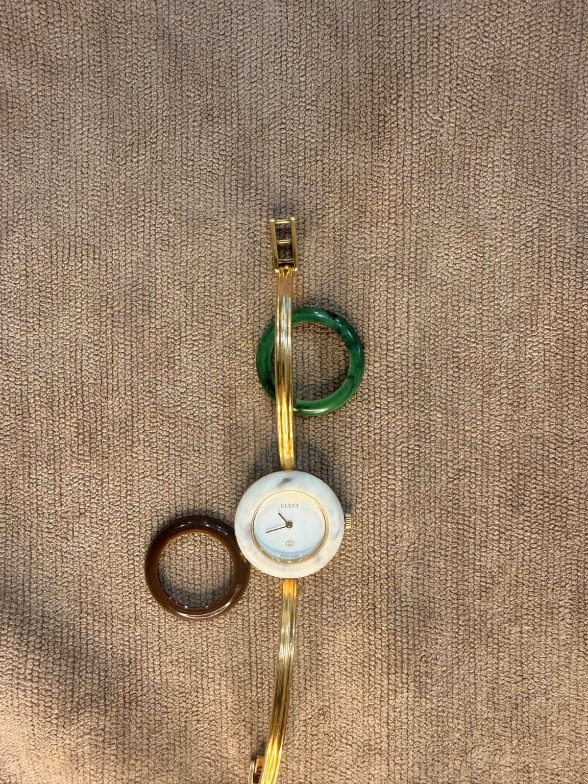 Gucci 1100L Gold Bangle Watch – Swiss Made, Working, 3 Interchangeable Bezels