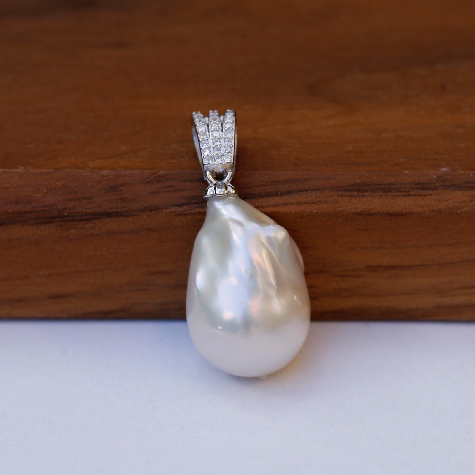 24x16mm Baroque freshwater White Pearl high luster sterling silver Pendant TH111