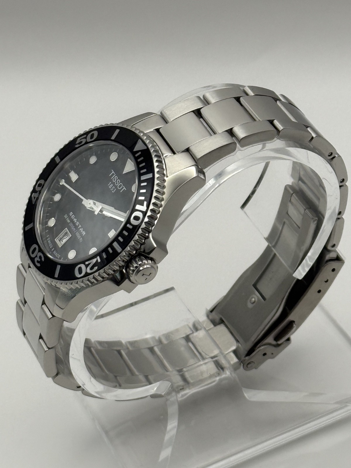 Tissot Seastar 1000 Black Unisex Adults Watch – T120.210.11.051.00