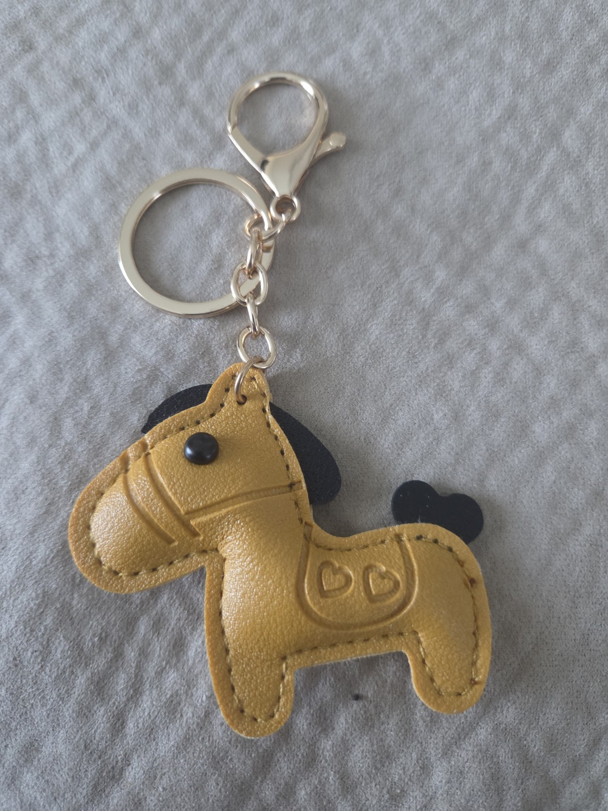 Puffed Horse Pull Charm/Key Ring For Zippers, Purses, Luggage, Schoolbag