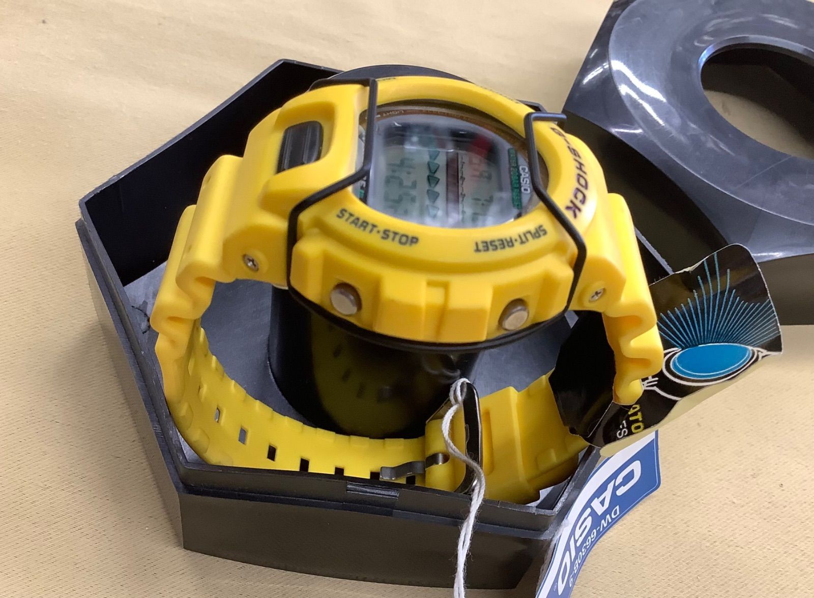 Casio G SHOCK FOX FIRE DW 6630B 9 Casio