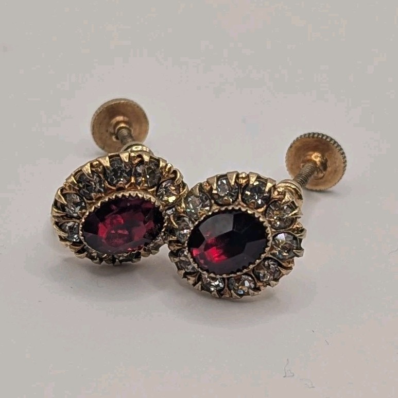 Stunning Antique Vintage Romantic special occasion screw back earrings.