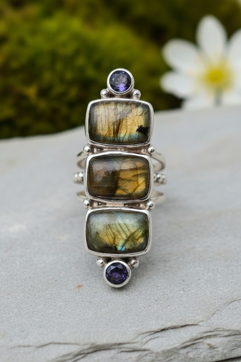 Sajen 925 Sterling Silver Labradorite and Amethyst Ring Size 9