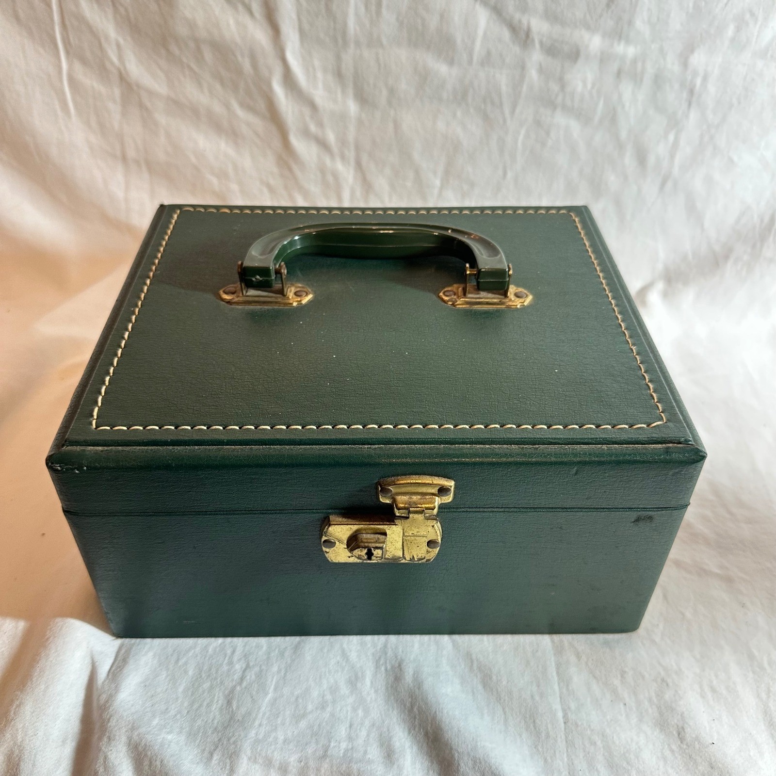 Vintage Jewelry Box Forest Green Good Faux Leather Brass Latch Top Handle Case