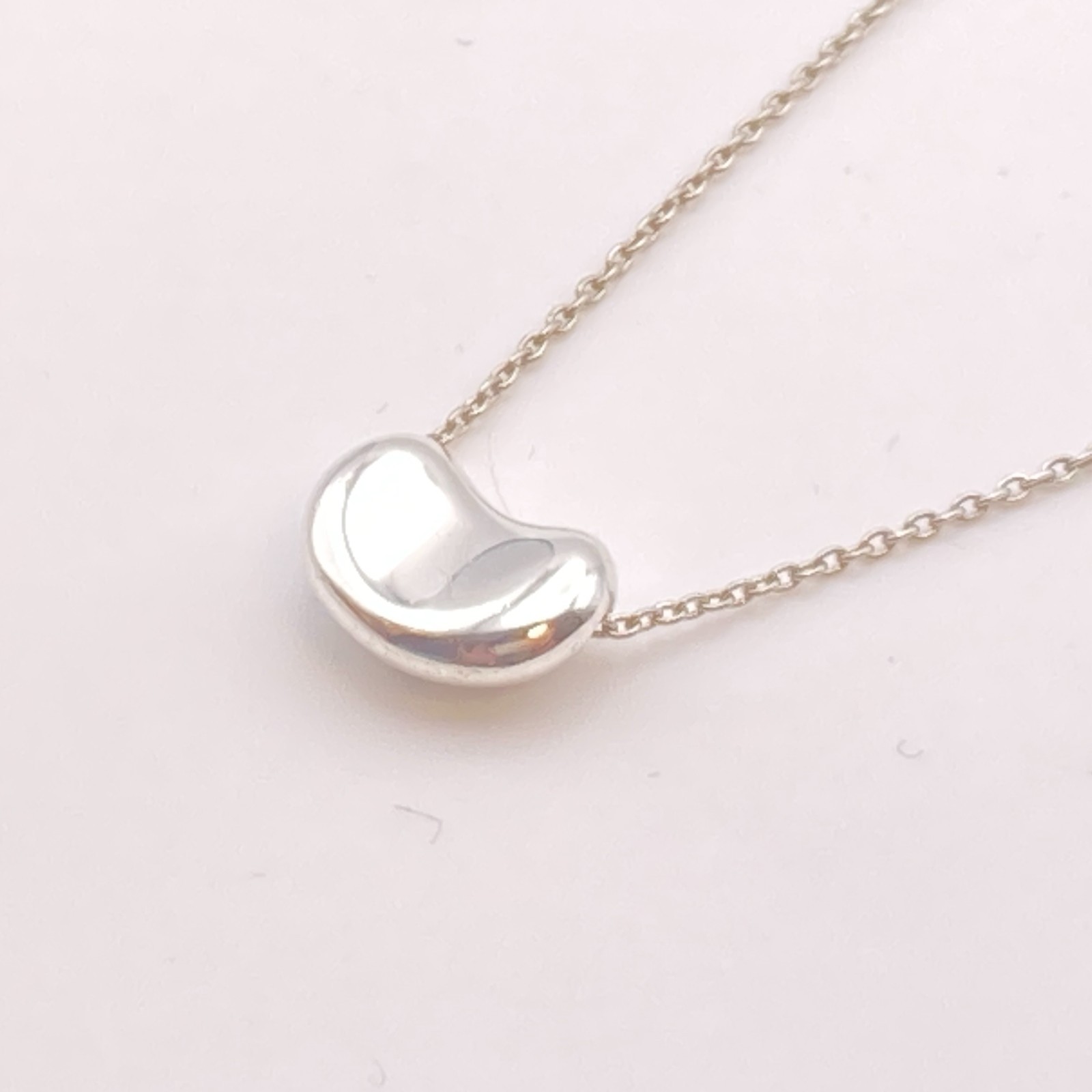 Tiffany & Co. 11mm Bean Pendant Necklace 16″ Silver 3.0g