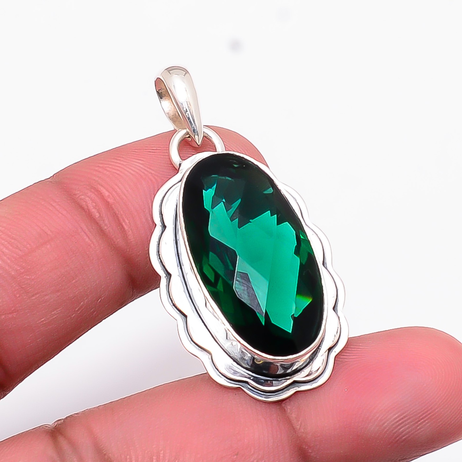 Emerald – Simulated Gemstone 925 Sterling Silver Pendant 1.65″ P10890123838
