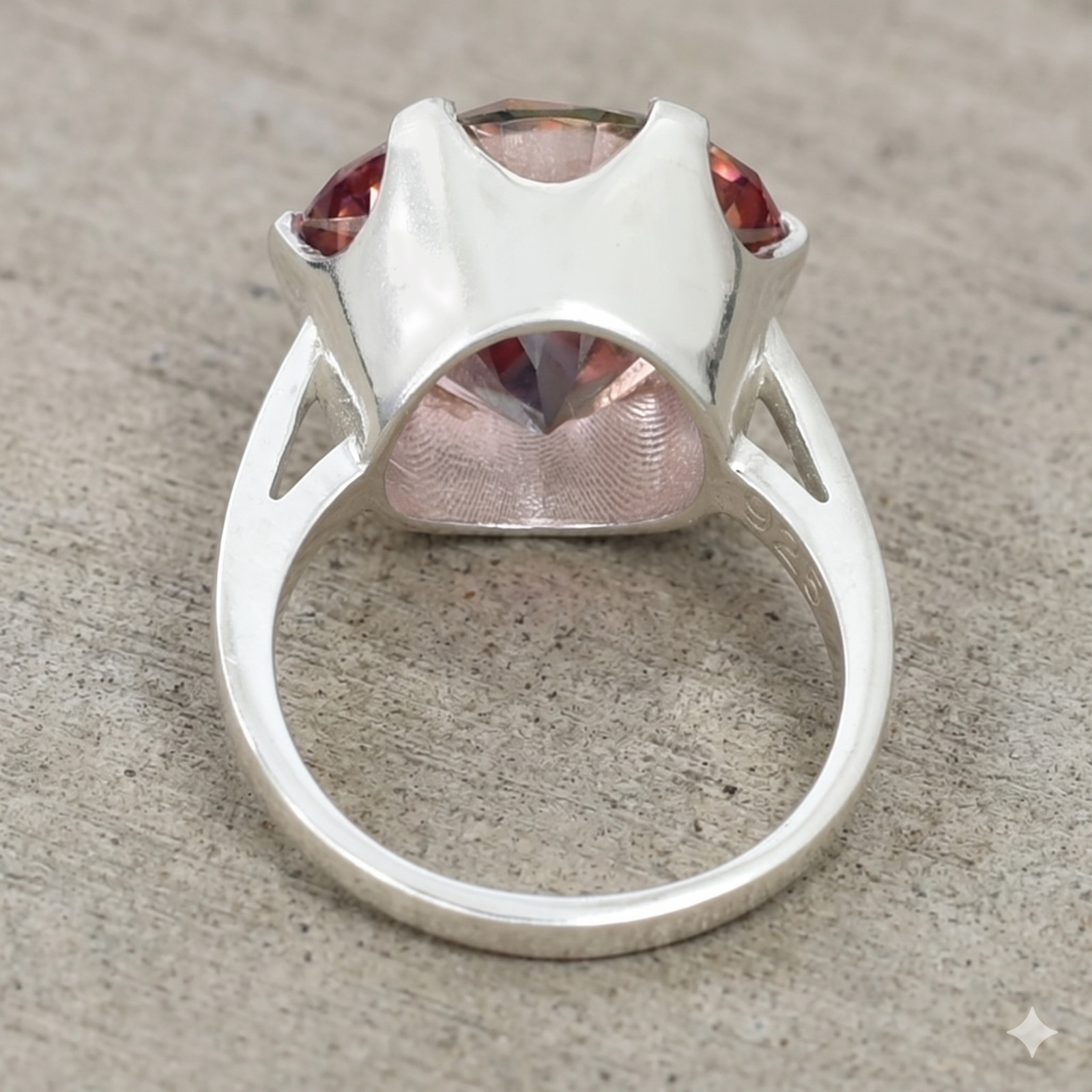RARE 11.40 Ct Certified Pink Diamond Ring, FREE Diamond Studs | Free Tariffs