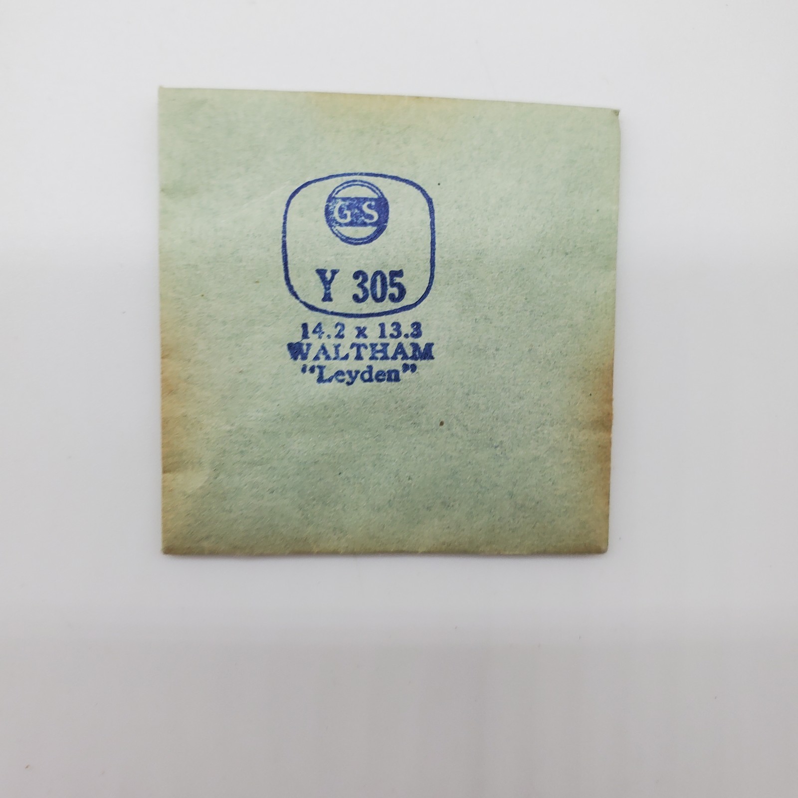 Lot of 50 G.S. Watch Crystals for Various Watch Maker NOS Various Sizes #45