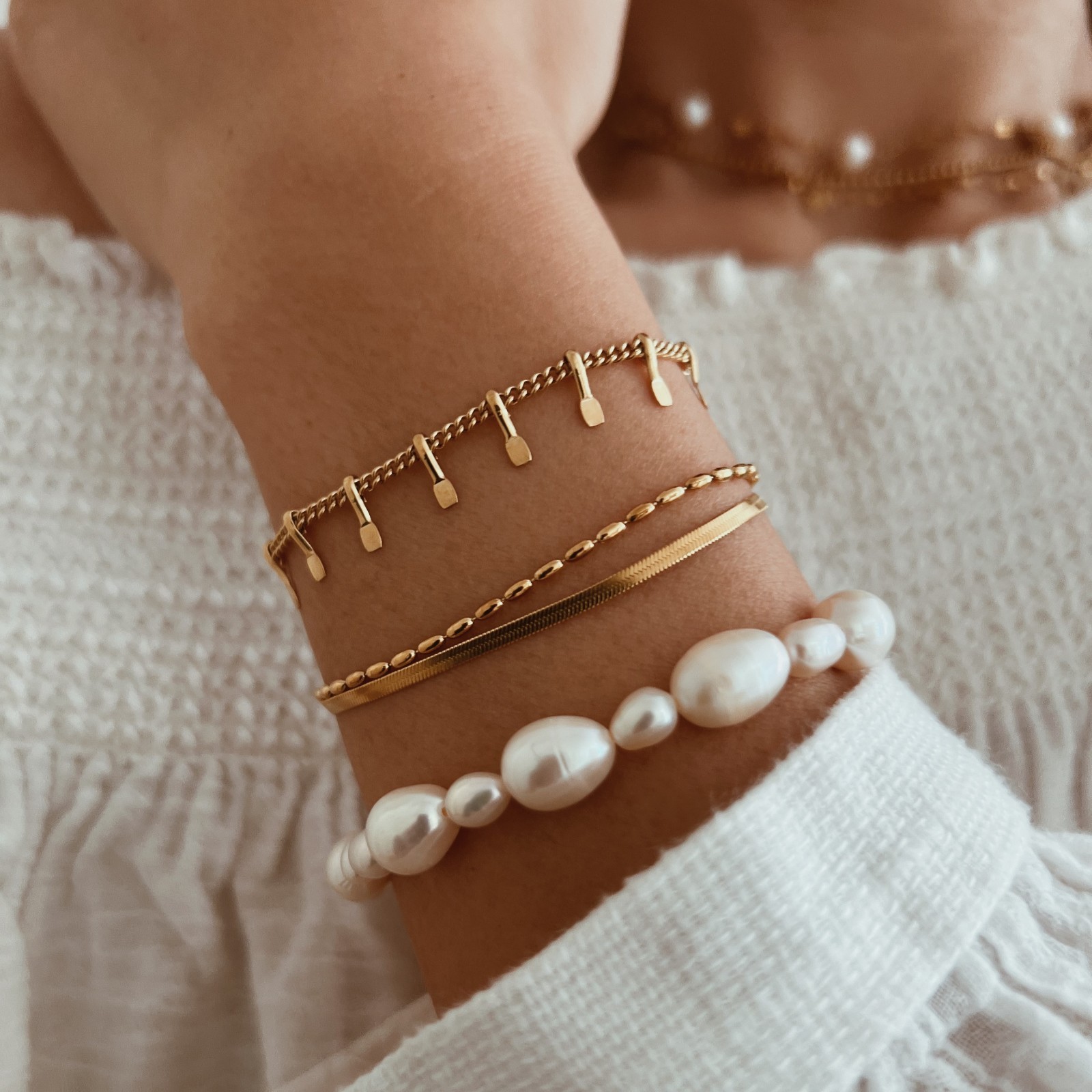 Irregular Freshwater Pearl Bracelet Elastic Stackable Boho Gift Bridal