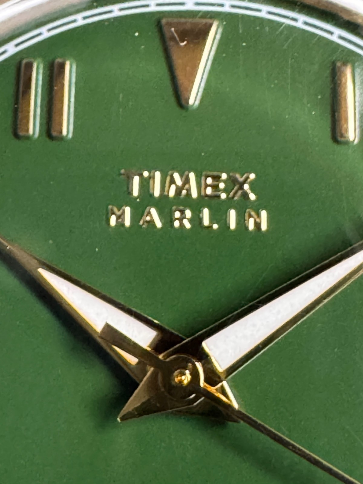 Timex Green Marlin Quartz 34MM Watch TW2Y37800 W/Box Runs Good