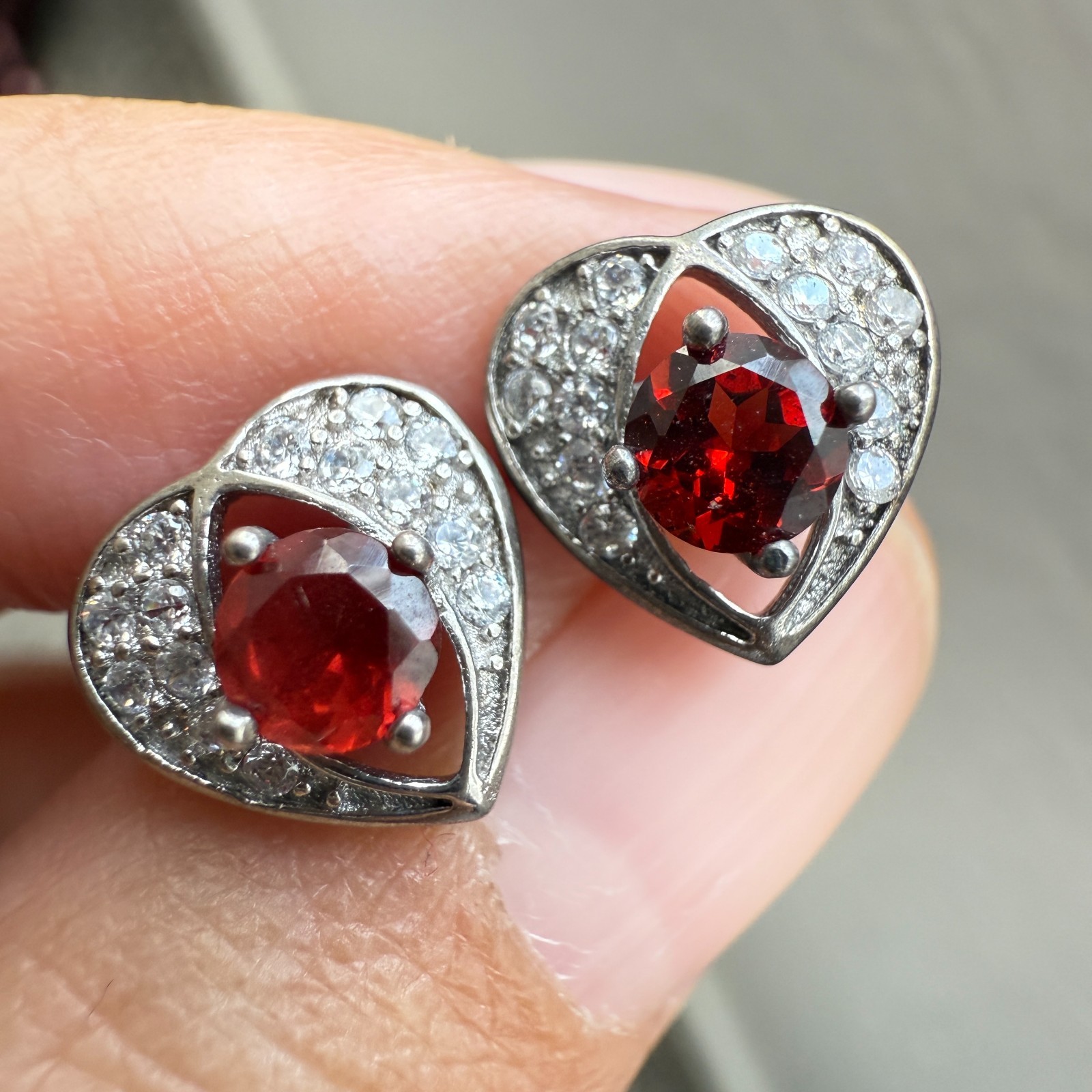 925 Sterling Silver Earrings 4mm Natural Rhodolite Garnet Gemstone Zircon Heart