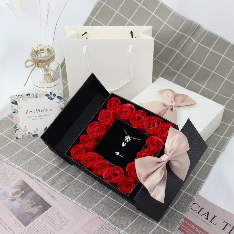 Crown Jewelry Ring Box Organizer
