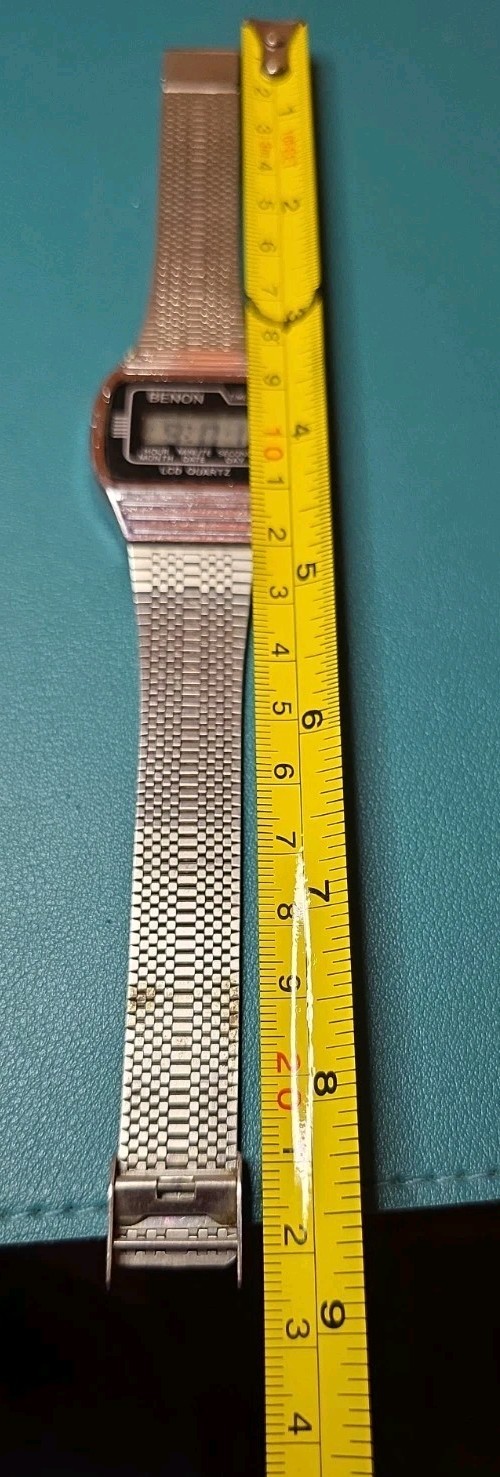 Benon Digital LCD Quartz