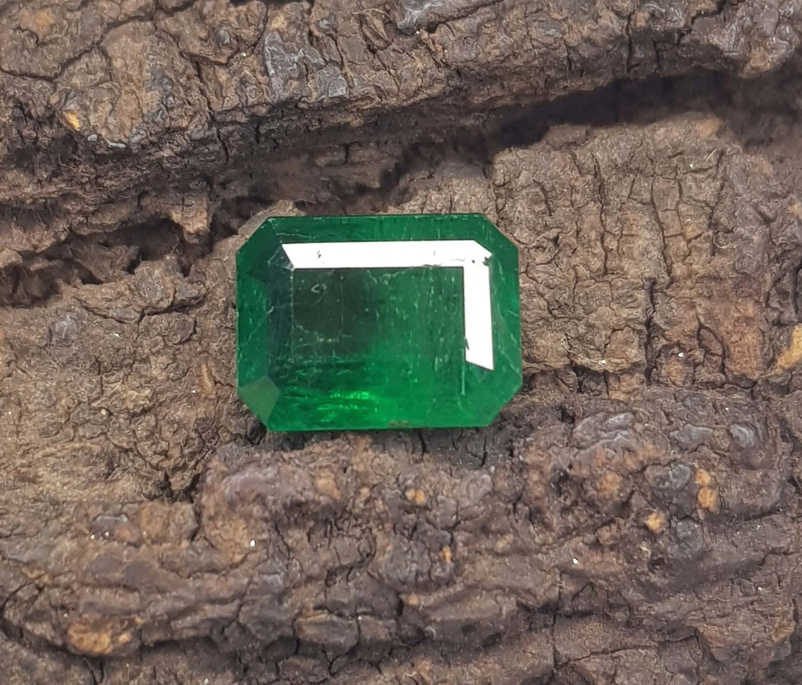 1.63 Ct Natural Emerald Zambian octagon Cut Untreated loose Gemstone