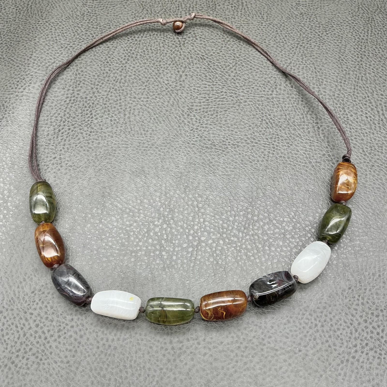 Necklace Chunky Faux Agate Gemstone Bead Brown Green White Black Womens Fashion