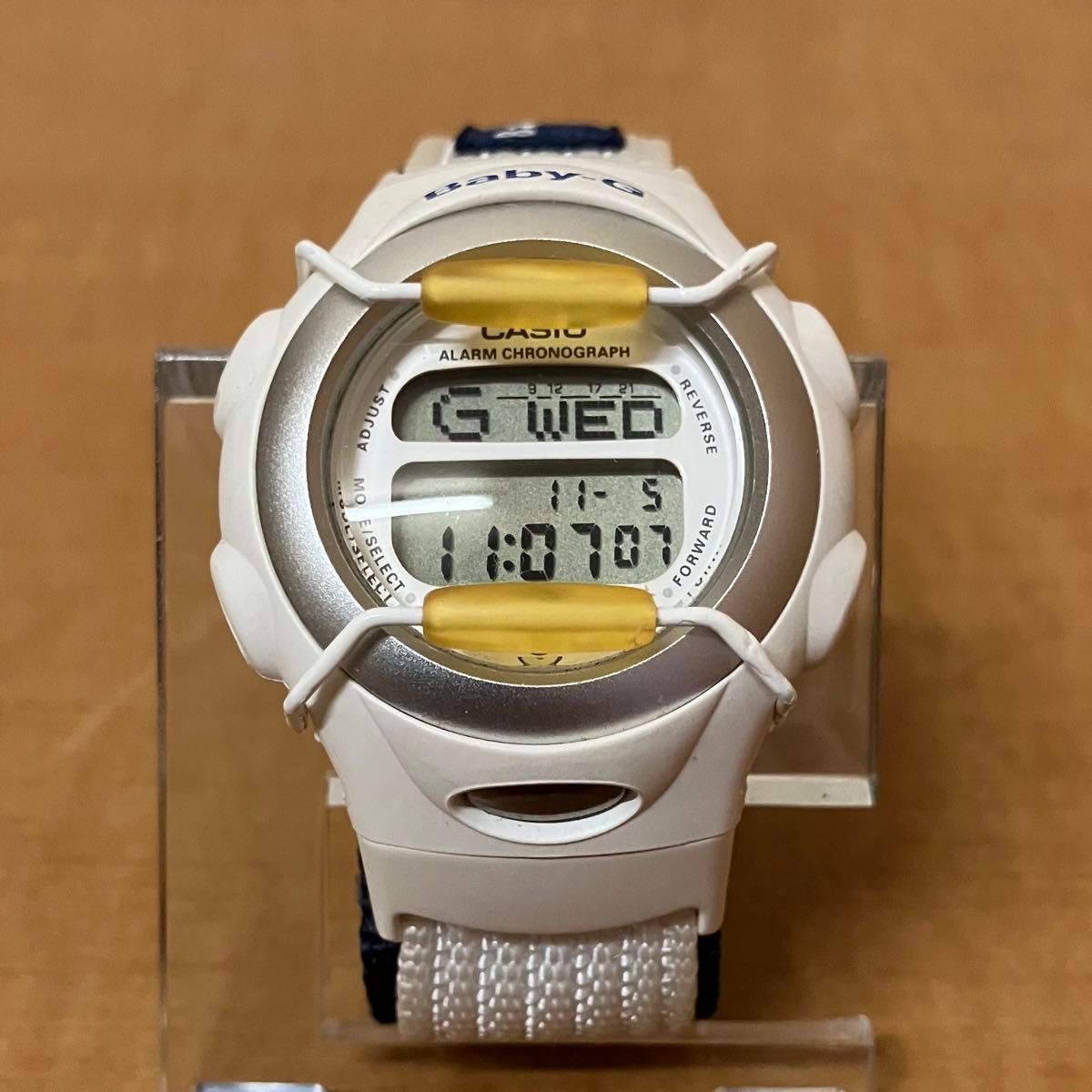CASIO Baby G digital wristwatch BG 097 white Lovers Collection
