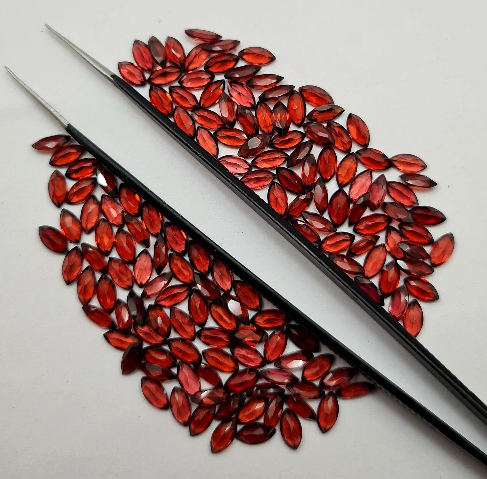 [WHOLESALE] NATURAL GARNET FACETED MARQUISE SHAPE LOOSE GEMSTONE