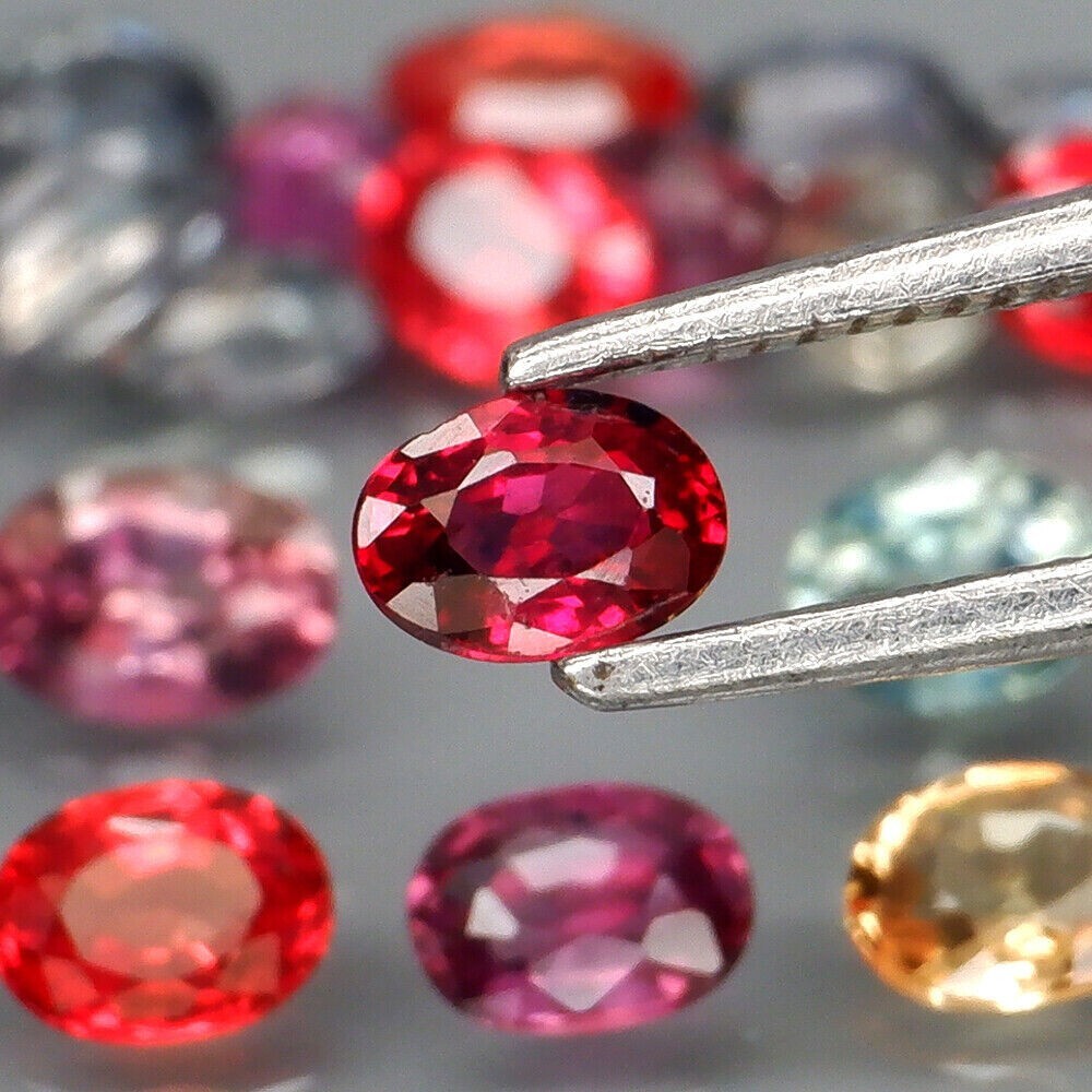VS-SI 4.61Ct / 25PCs Natural Multi-Color Sapphire Heated Pear & Oval Shape Gems