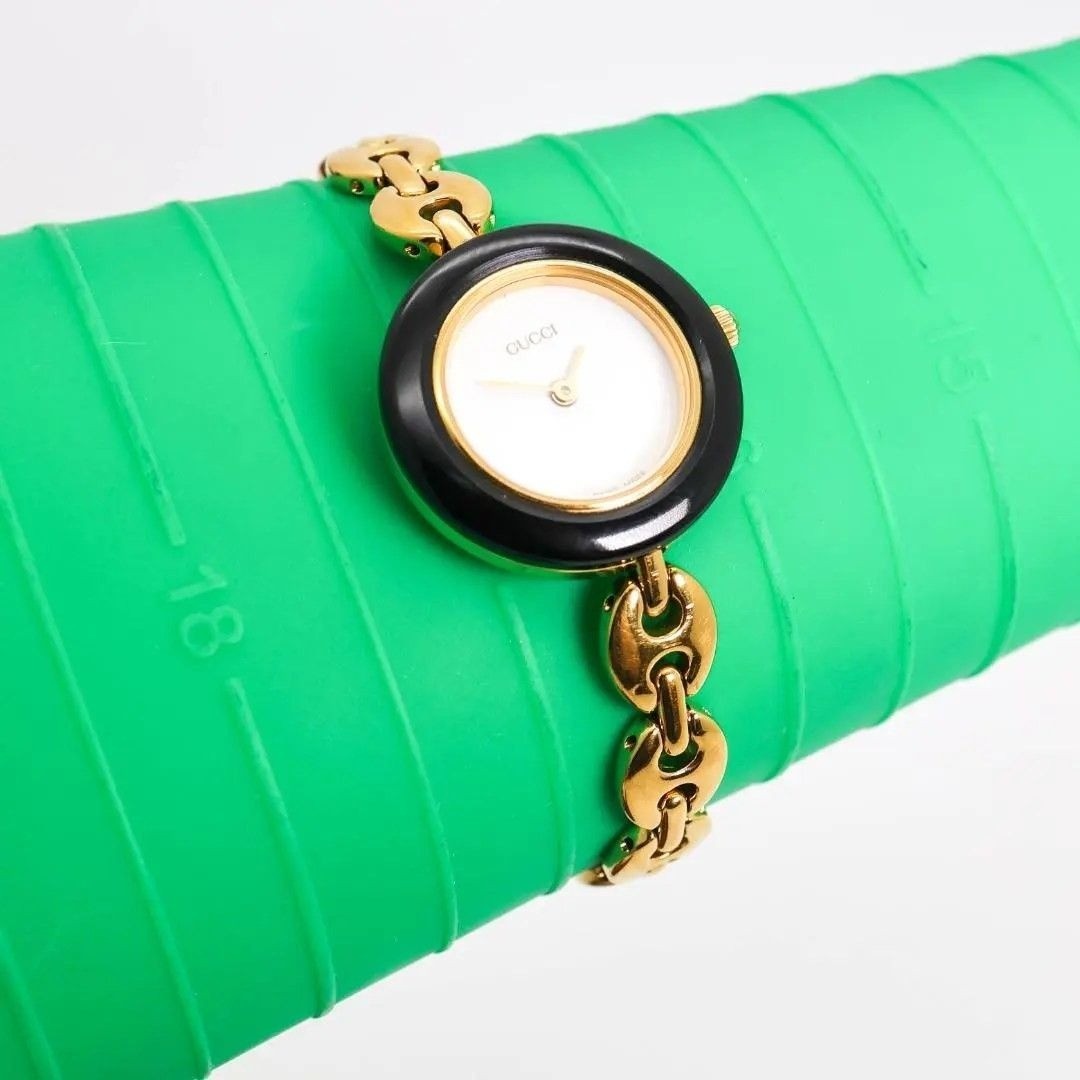 GUCCI Change Bezel 6 Colors 1100L Women’s Gold Watch with Box Card