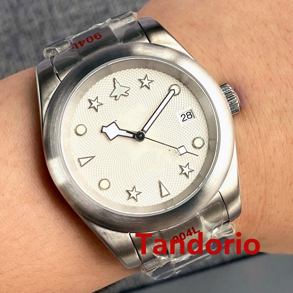 36mm/39mm Automatic Men’s Watch NH35 Movement Brushed Case Sapphire Crystal Date
