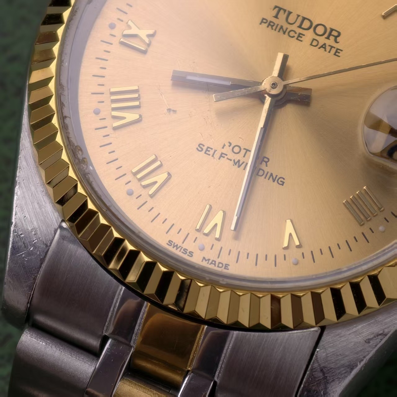 Tudor Roman Champagne Dial Prince Date 74033 Men’s Watch Automatic 34mm