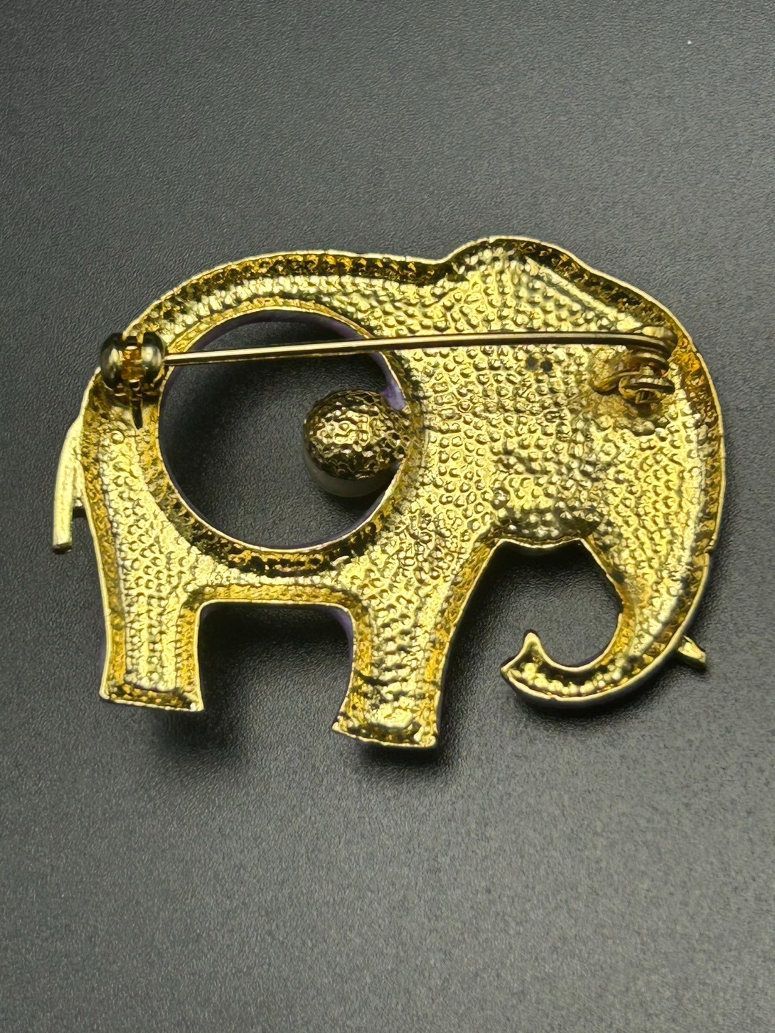 Japanese Vintage Elephant Brooch Pin Akoya Pearl Purple Gold Tone 1.7″ Cute