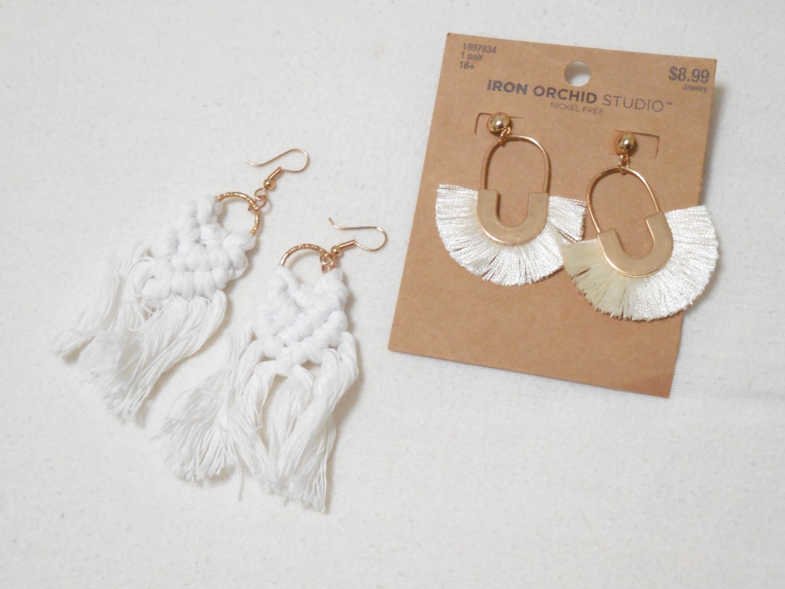 2 Pairs of Women’s Fabric Dangle Earring in Ivory w/ Vintage Woven Coin Bag