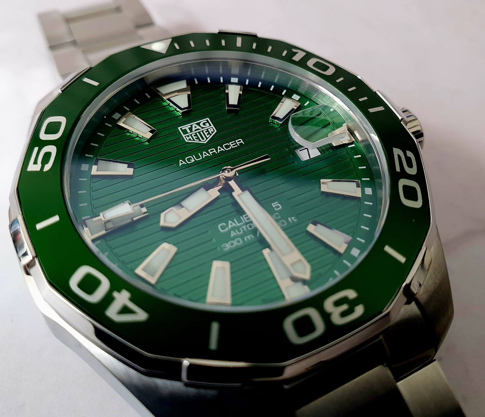 TAG Heuer Green Hulk Aquaracer Men’s Watch WAY201S.BA0927