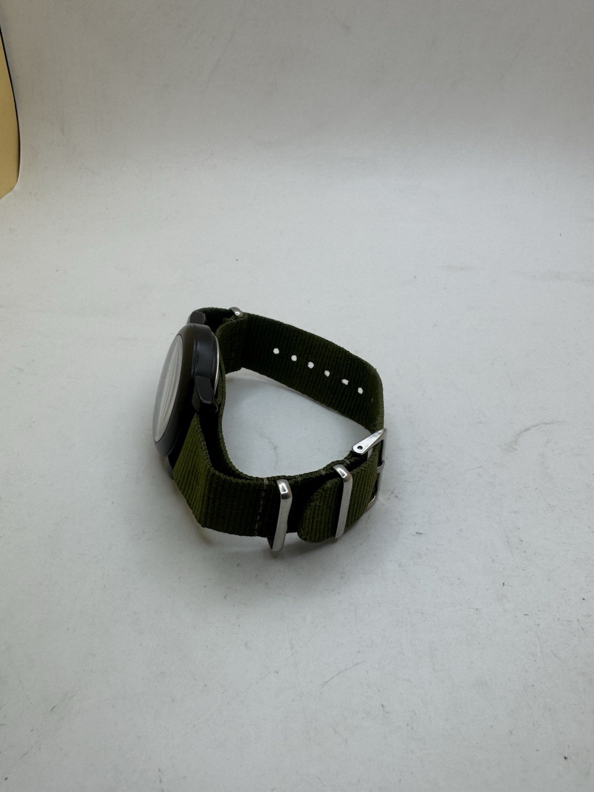 Rosso Bianco Quartz Watch Black Dial Black Case Green NATO Strap Men’s