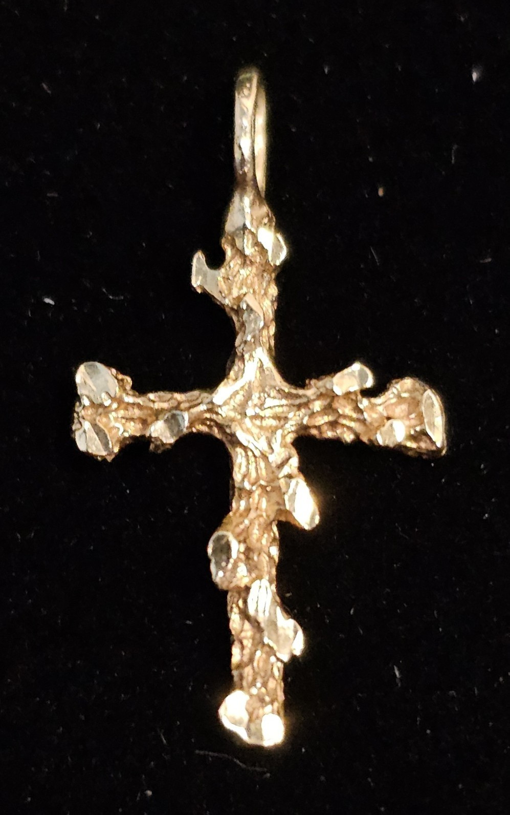 14K Yellow Gold Nugget Textured Cross Charm Pendant Signed Religious