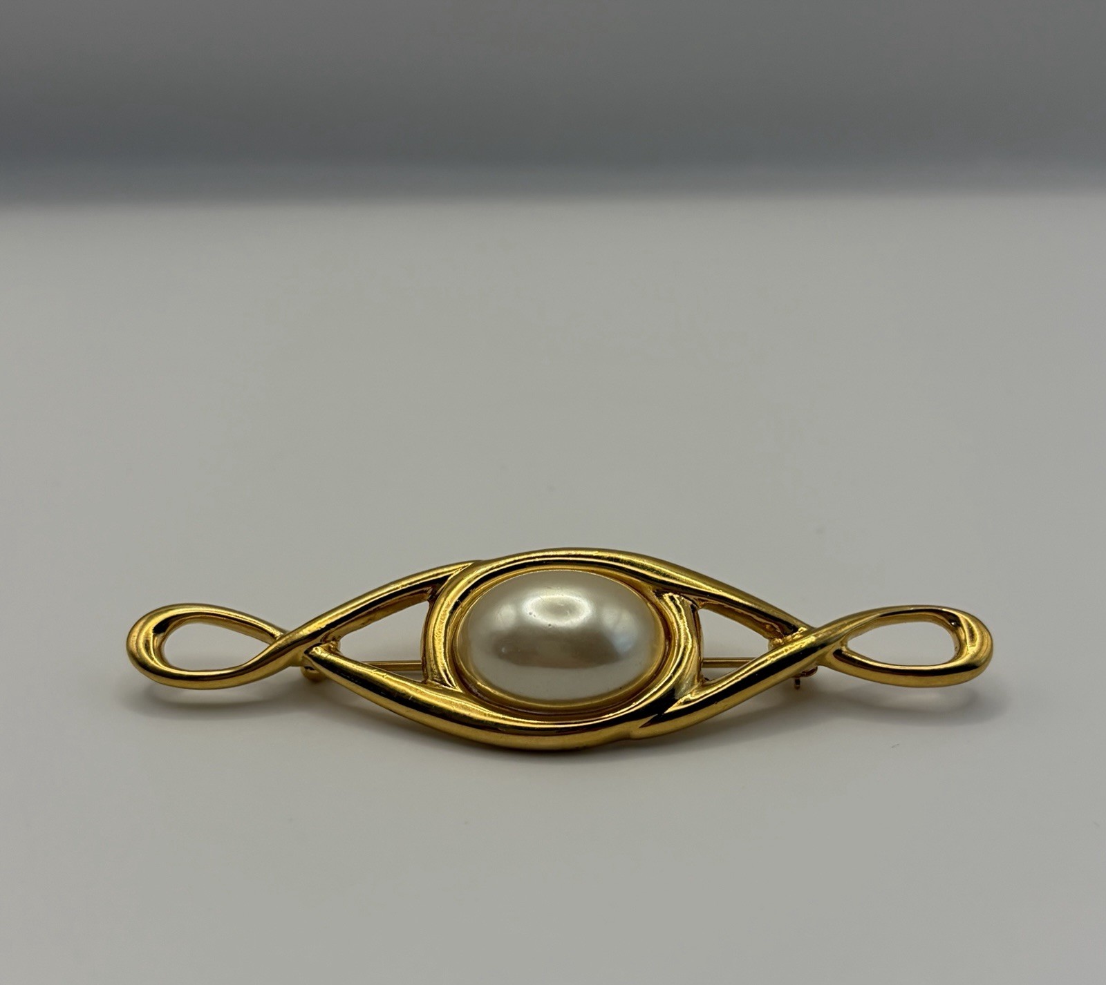 Vintage Napier Signed Faux Pearl Bar Brooch
