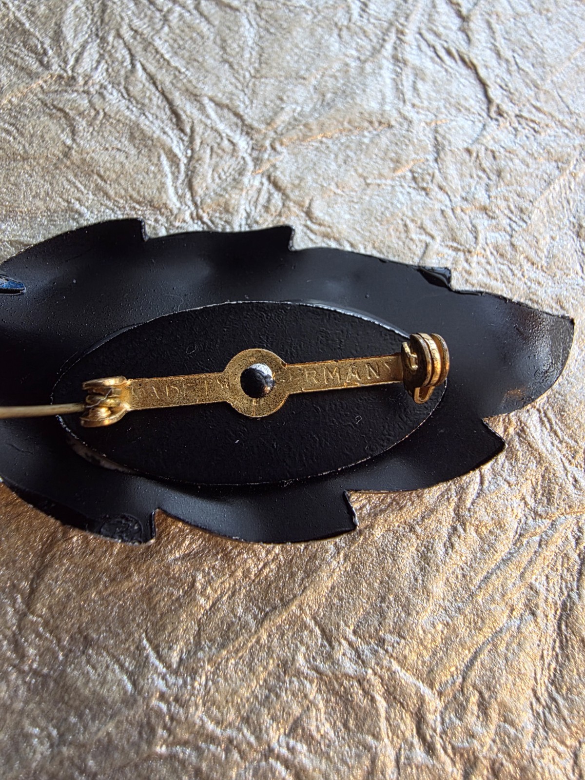 Vtg Pin Brooch Metal Enamel Enamelware Germany Leaf Ladybug Jewelry