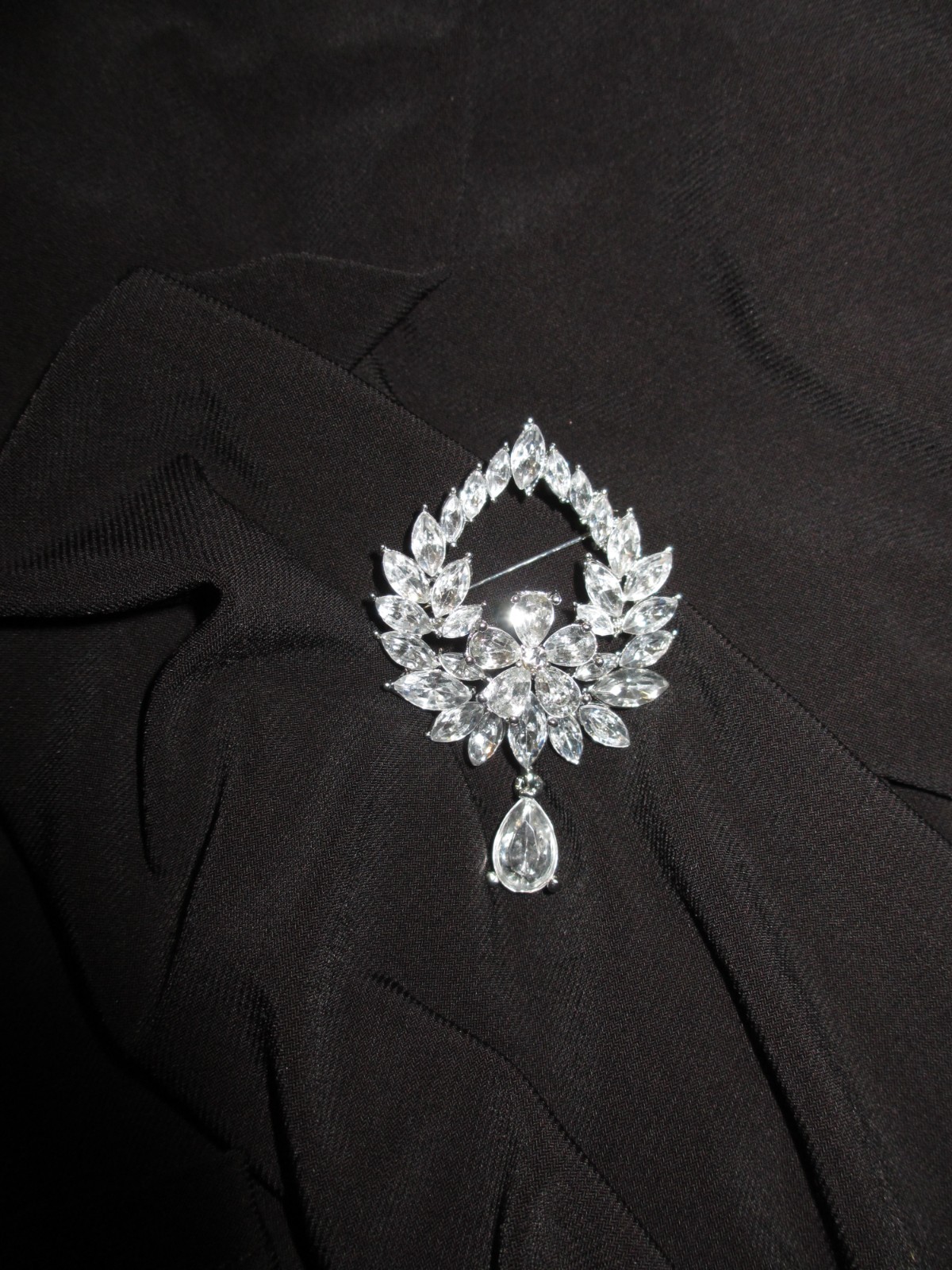 Crystal Rhinestone Floral Wreath Brooch Pear Drop Dangle Silver Glam Pin SPARKLE