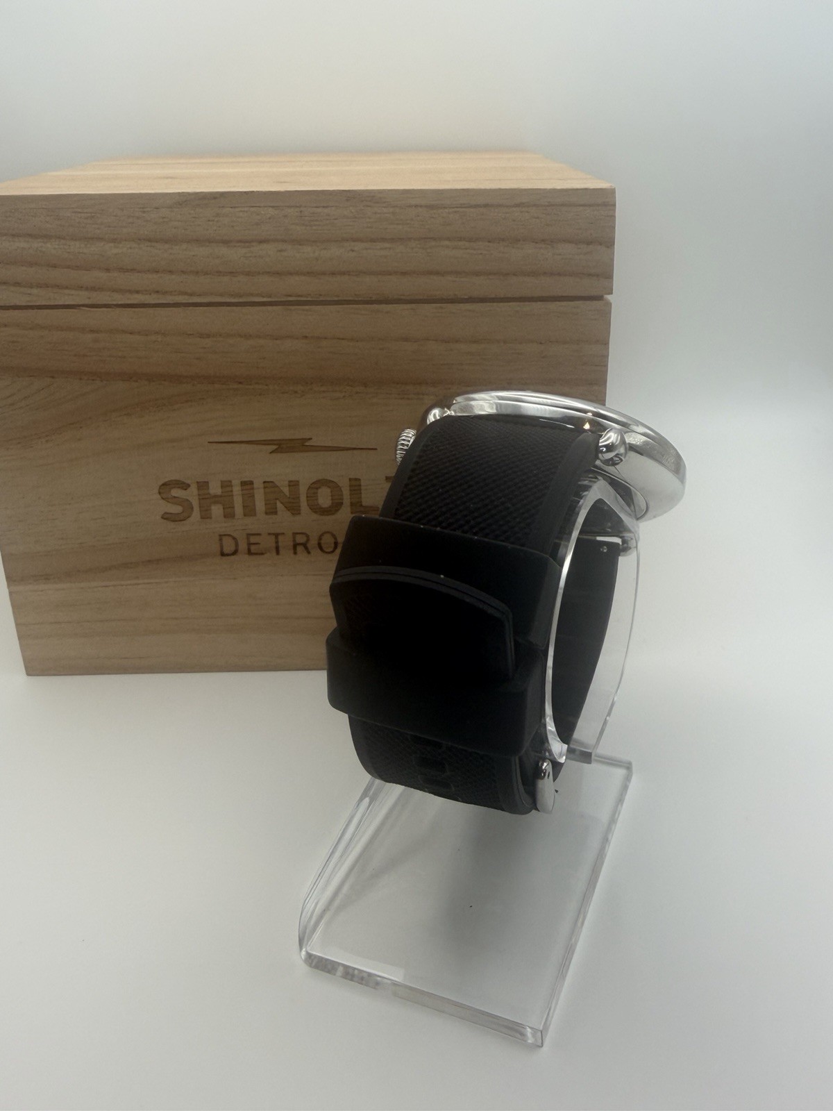 Shinola Argonite-1069 Detroit 47mm Black Dial Quartz Arabic Watch and Box