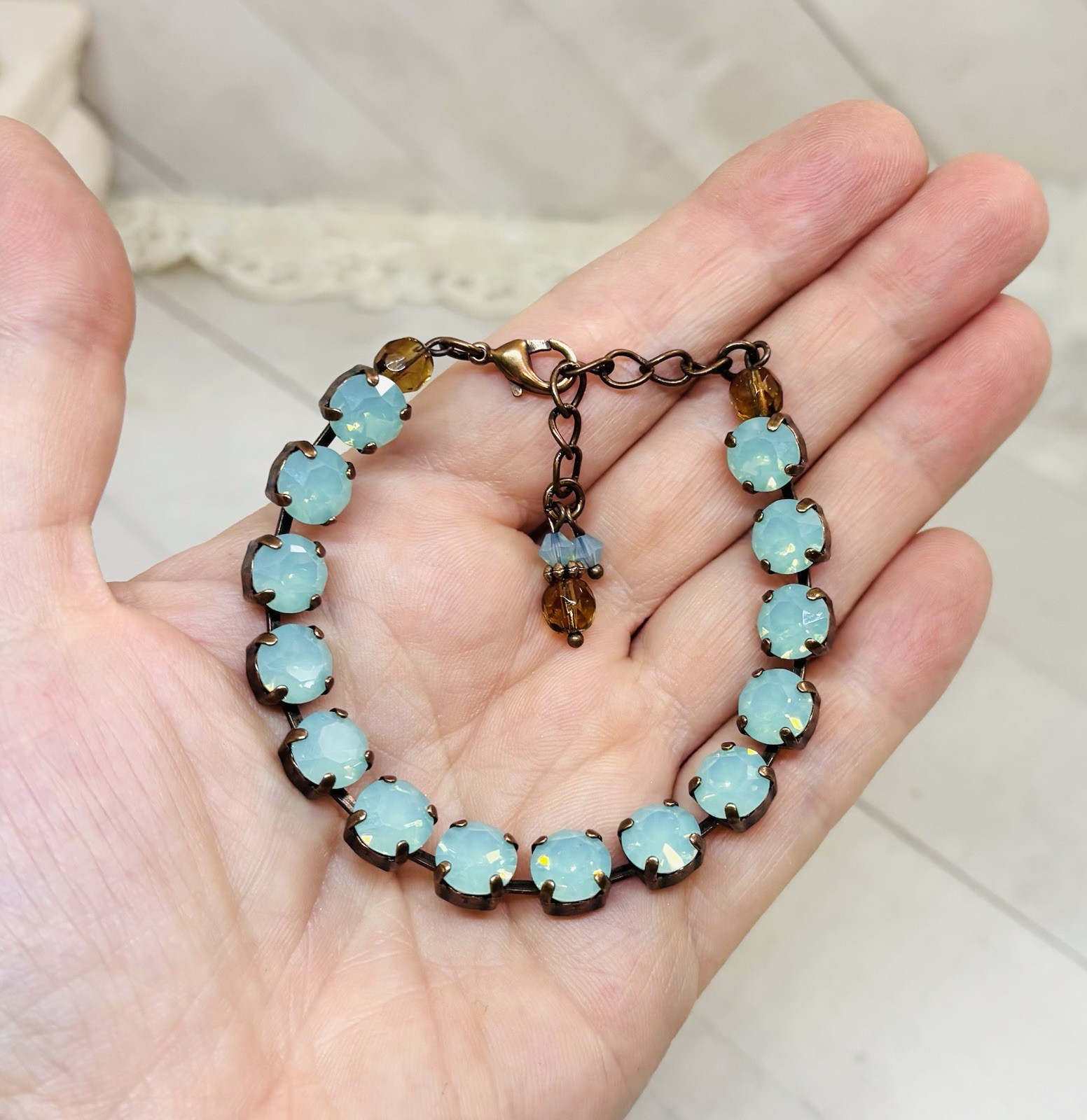8mm Antique Copper Plated Mint Green Pacific Opal Cup Chain Bracelet
