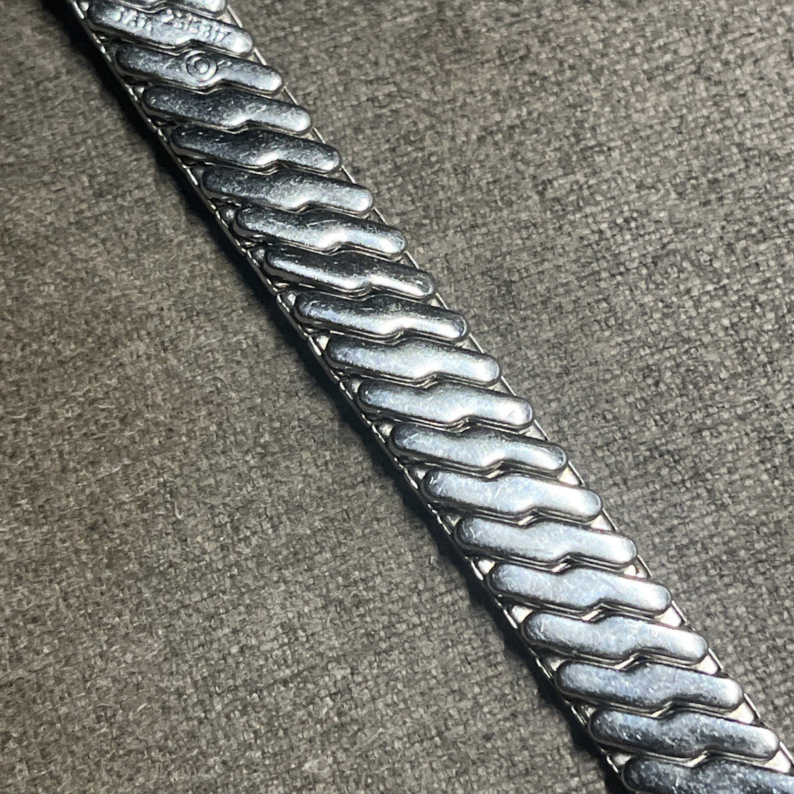 Vintage Stainless Steel Women’s Watch Band Expansion 10.8mm
