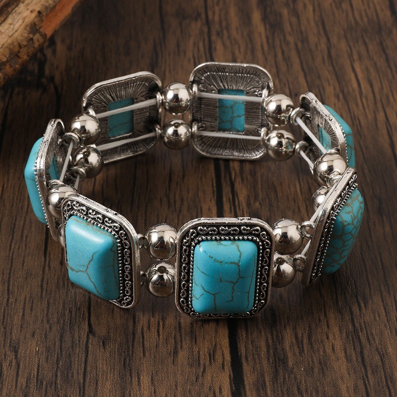 Boho Western Jewelry Turquoise Set Women Boho Pendant Necklace Earrings Bracelet