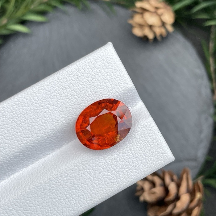 Orange Spessartite 9.05ct – 13x11mm (ST1508) Natural Loose Gemstone