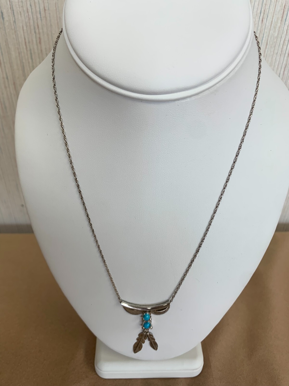 Vintage Roger Skeet Navajo Sterling Silver & Turquoise Necklace & Charm 18″