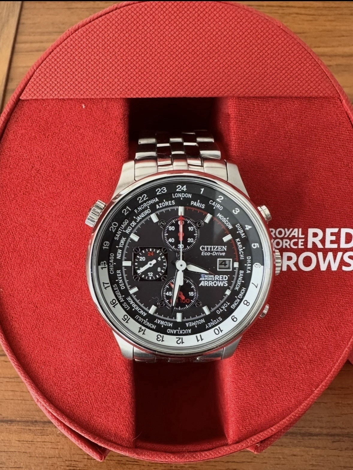 Citizen Eco-Drive Red Arrows RAF Chronograph World Time 100m Black Dial brnd new