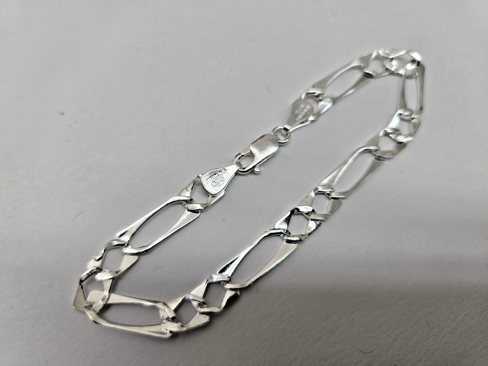 925 Sterling Silver Figaro Flat Link Bracelet 6mm, 7″ to 7.5″ Long