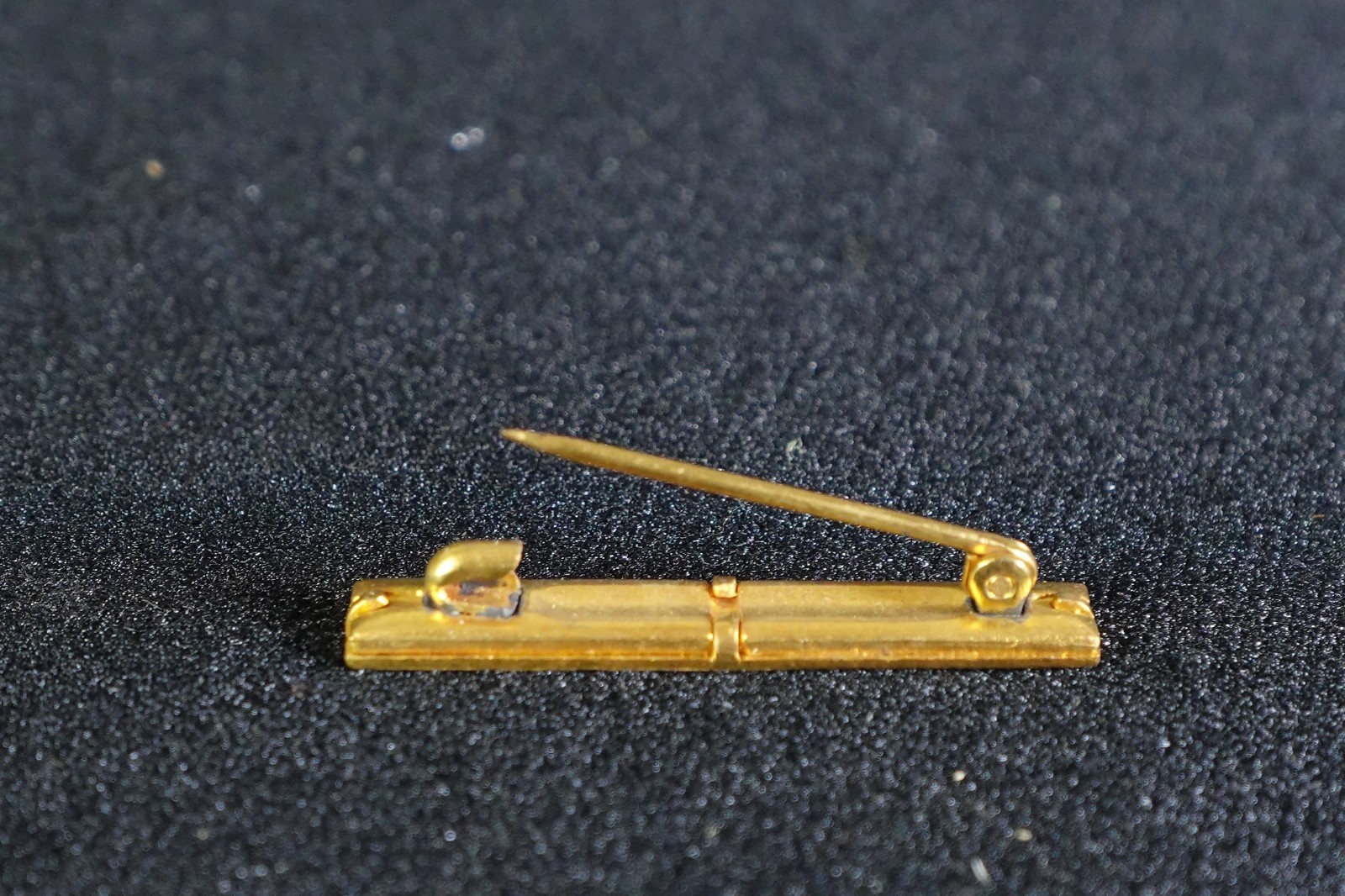 Antique Victorian Ladies Neck Pint Set Gold-Front NOS On Original Card