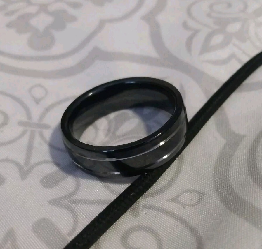 Triton Titanium Ring – Black Double Striped