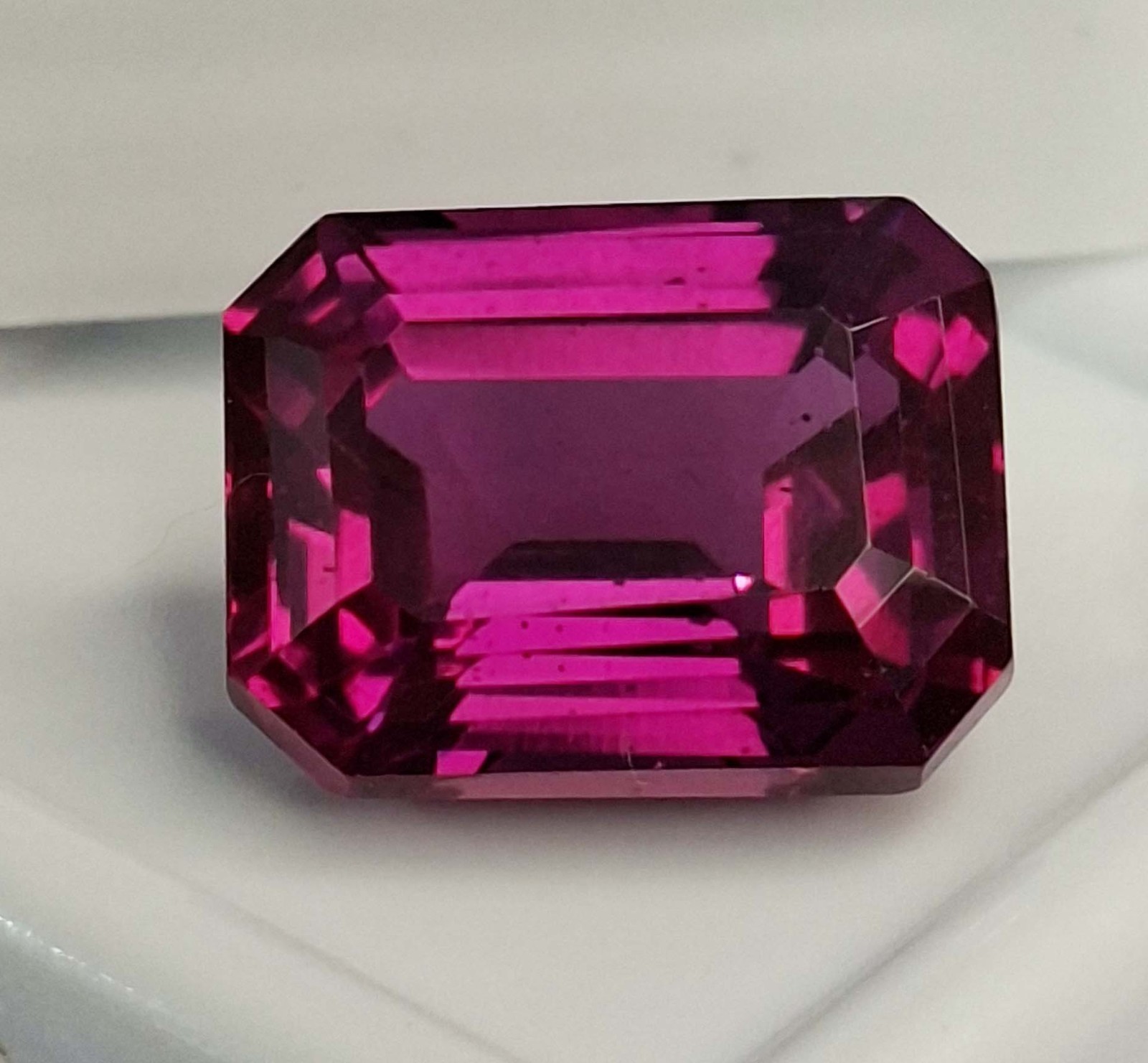 Rhodolite Garnet Natural Emerald Cut 11-13 Ct Certified Loose Gemstone TQ651
