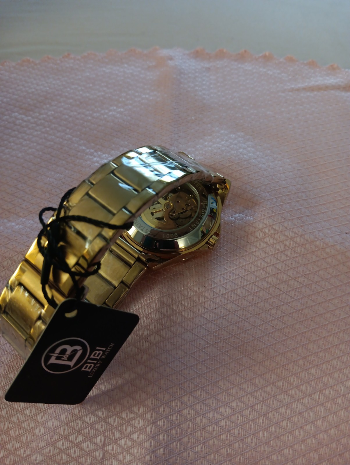 BIBI Luxury Watch B0143 White Dial, Gold Case, And Gold Band