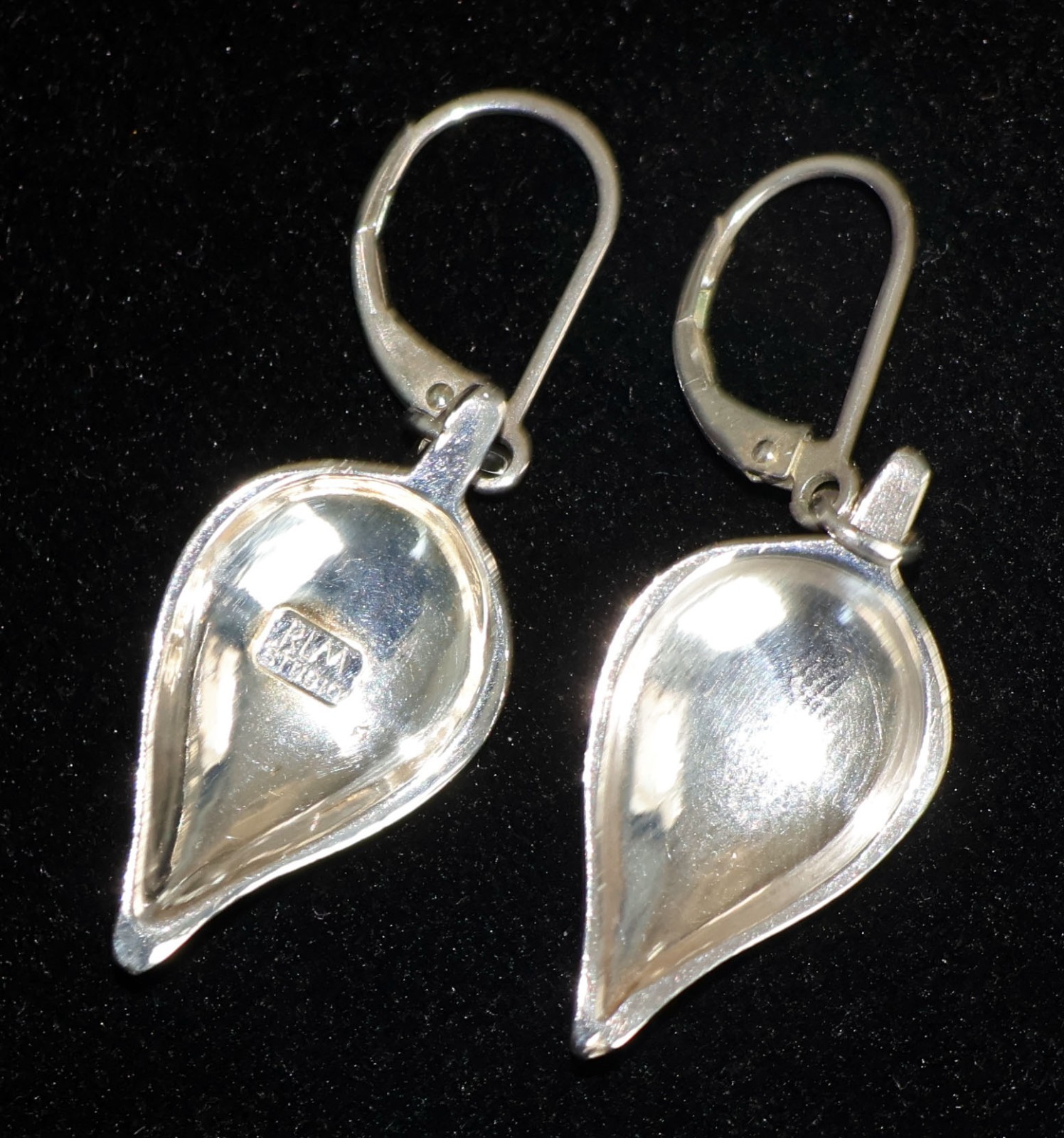 Robert Lee Morris RLM 925 Sterling Silver 1.5″ Leaf Motif Dangle Earrings
