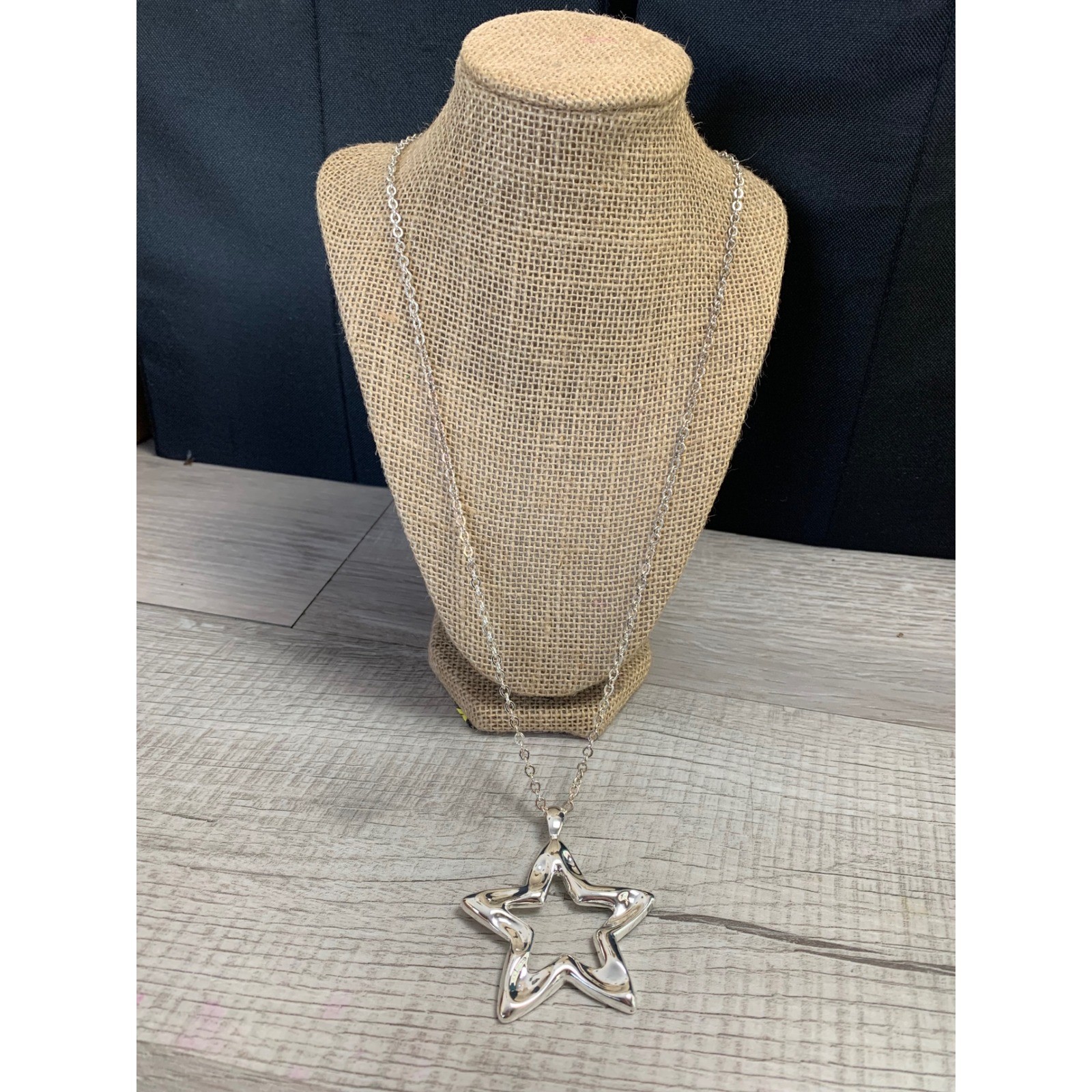 Womens Silver Tone Open Star Pendant Necklace Large Celestial 26 Inch Chain
